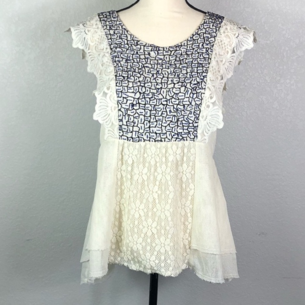 Elegant Lace and Patterned Women's Top Anthropologie.   Cotton